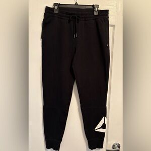 Ladies Reebok Black Jogger Sweat Pants, Large